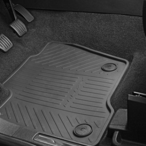 Tepih, spredaj gumiran, črn